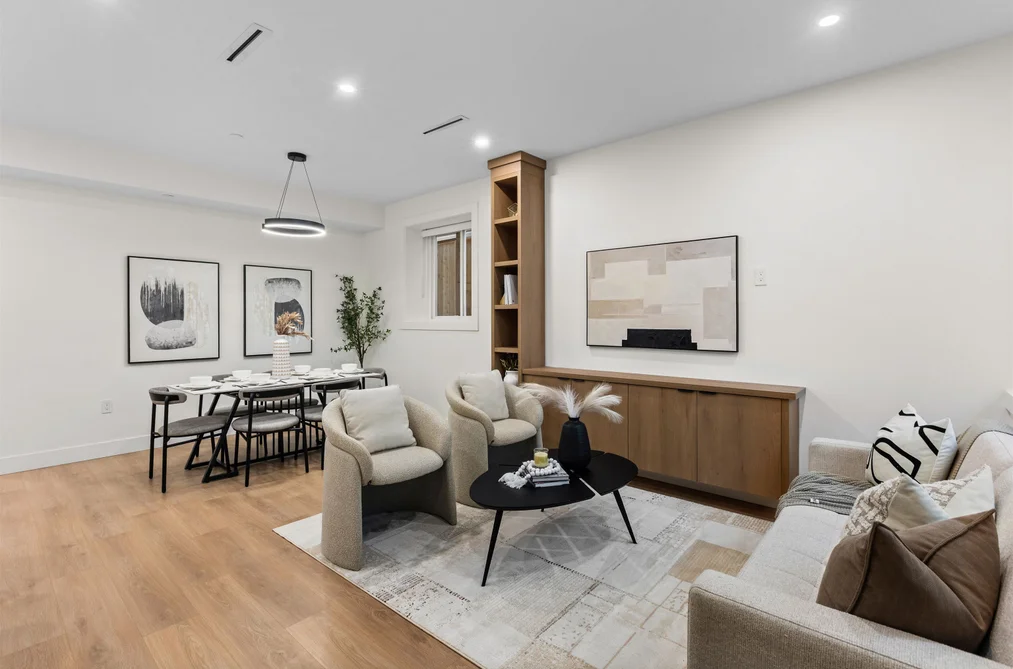 Half Duplex for sale at 1 435 E 47th Avenue Vancouver British Columbia - MLS: R3109500