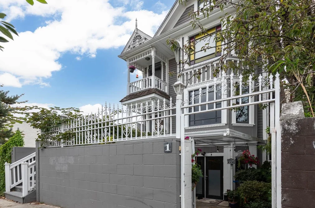 1 451 E PENDER STREET, Vancouver BC V6A 1V2, Vancouver BC — Residential for Sale - Photo 3