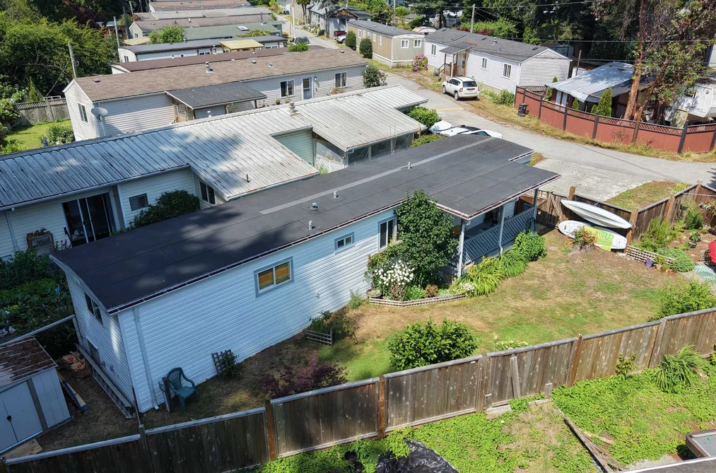 Manufactured Home for sale at 1 4514 Sunshine Coast Highway Sechelt British Columbia - MLS: R3144576