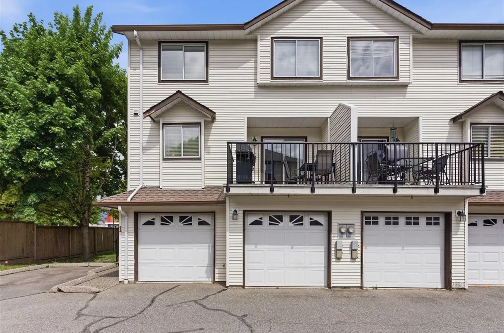 1 45740 THOMAS ROAD, Chilliwack BC V2R 3V9, Chilliwack BC — Residential for Sale - Photo 2