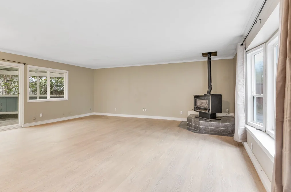1 49011 SHELDON ROAD, Sardis - Chwk River Valley BC V4Z 1B9, Sardis - Chwk River Valley BC — Residential for Sale - Photo 2