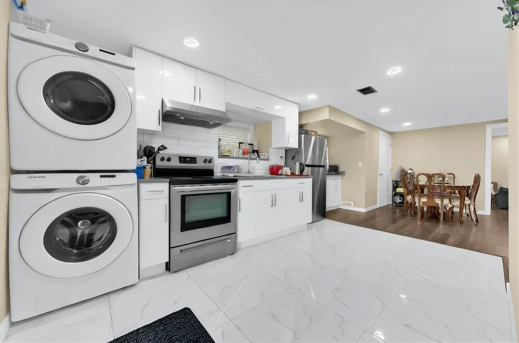 1 4967 SPENCER STREET, Vancouver BC V5R 3Z9, Vancouver BC — Residential for Sale - Photo 4