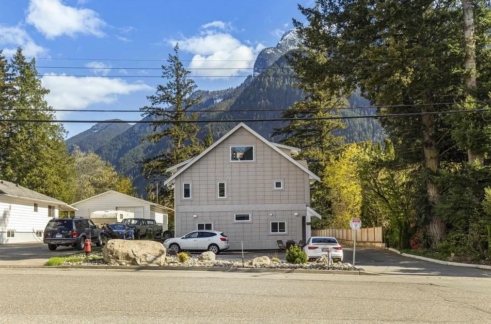 Townhouse for sale at 1 548 Park Street Hope British Columbia - MLS: R3107679
