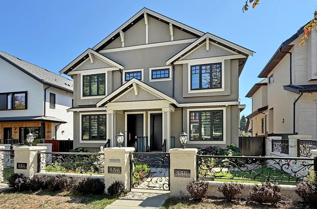 Half Duplex for sale at 1 556 W 62nd Avenue Vancouver British Columbia - MLS: R3155395