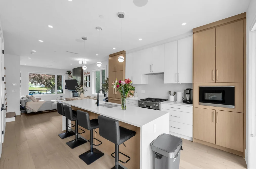 1 560 W 63RD AVENUE, Vancouver BC V6P 2G8, Vancouver BC — Residential for Sale - Photo 4