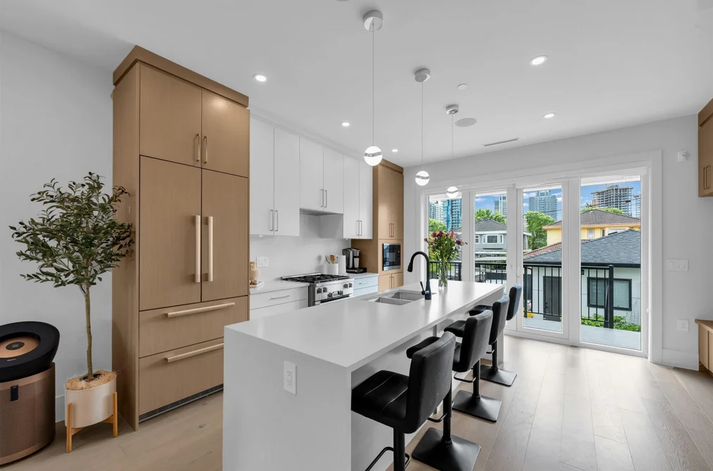 1 560 W 63RD AVENUE, Vancouver BC V6P 2G8, Vancouver BC — Residential for Sale - Photo 6
