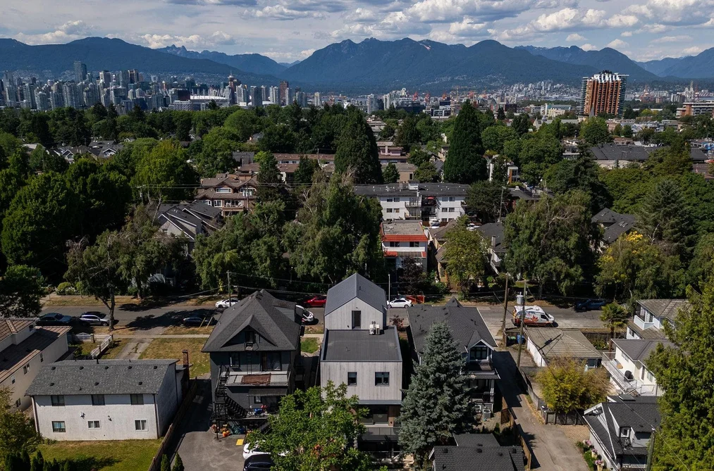 1 60 E 17TH AVENUE, Vancouver, BC — Residential for Sale — Photo 36 of 40