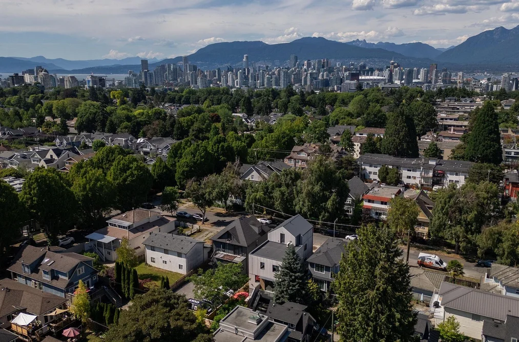 1 60 E 17TH AVENUE, Vancouver, BC — Residential for Sale — Photo 38 of 40