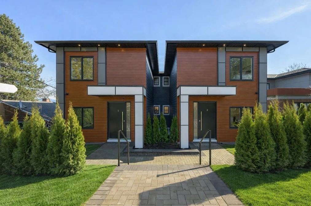 Half Duplex for sale at 1 6176 Elgin Avenue Burnaby British Columbia - MLS: R3095544
