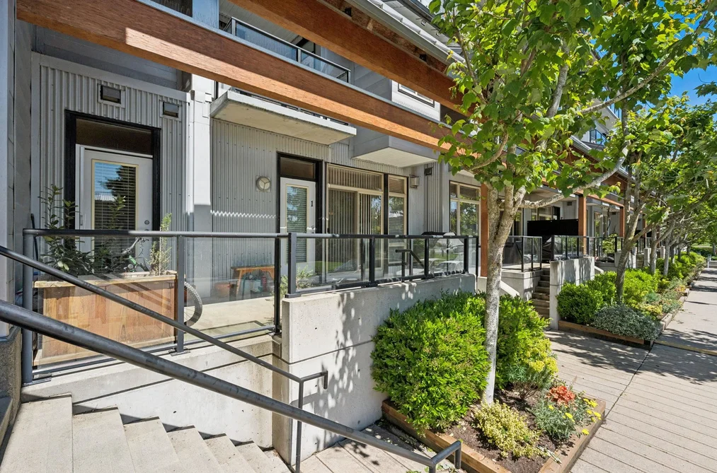 1 6233 LONDON ROAD, Richmond BC V7E 3S3, Richmond BC — Residential for Sale - Photo 2
