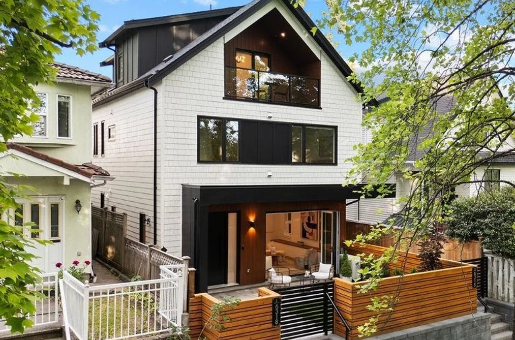 Half Duplex for sale at 1 6318 Sophia Street Vancouver British Columbia - MLS: R3130596