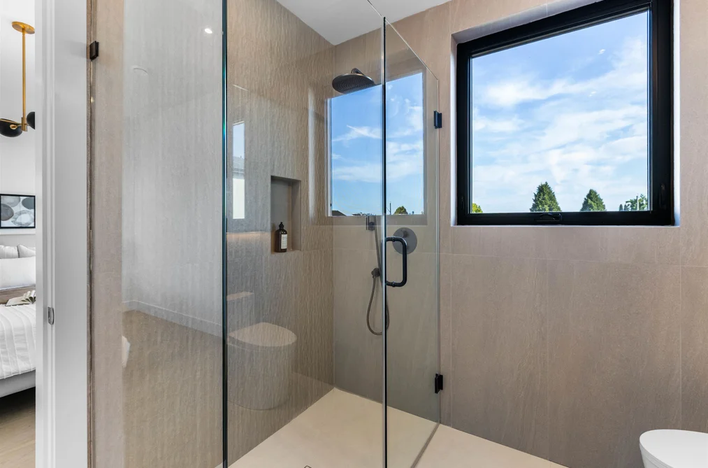 1 6682 NAPIER STREET, Burnaby, BC — Residential for Sale — Photo 18 of 30