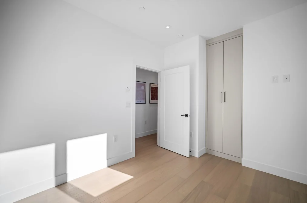 1-6879 Quebec Street, Vancouver, BC - Triplex for Sale - Photo 12 of 20 1-6879 Quebec Street, Vancouver, BC - Triplex for Sale - Photo 12 of 20