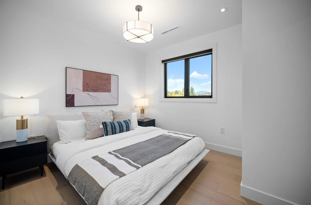 1-6879 Quebec Street, Vancouver, BC - Triplex for Sale - Photo 6 of 20 1-6879 Quebec Street, Vancouver, BC - Triplex for Sale - Photo 6 of 20