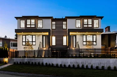 7061 Paulus Cres Unit 1, Burnaby, BC - MLS: R3171317