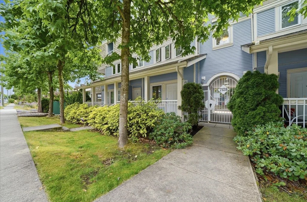 1 7128 17TH AVENUE, Burnaby, BC — Residential for Sale — Photo 3 of 35