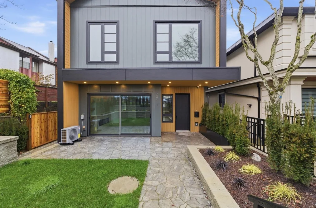 1 727 E 31ST AVENUE, Vancouver BC V5V 2W9, Vancouver BC — Residential for Sale - Photo 2
