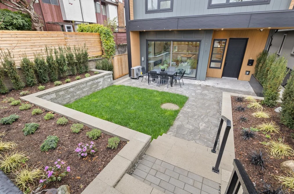 1 727 E 31ST AVENUE, Vancouver BC V5V 2W9, Vancouver BC — Residential for Sale - Photo 3
