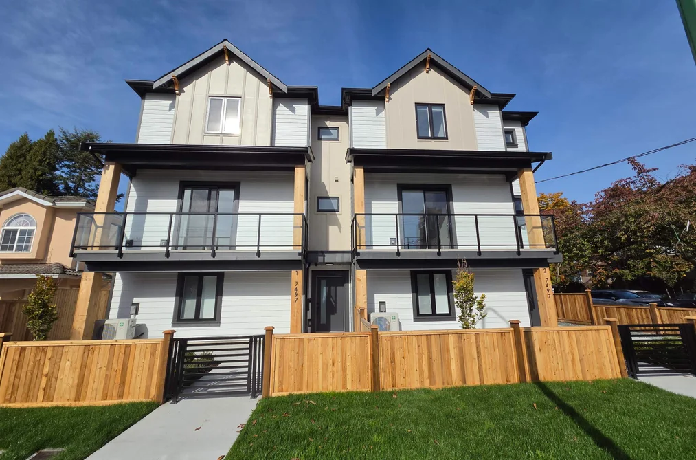 7497 Holly St Unit 1, Burnaby, BC - MLS: R3174836