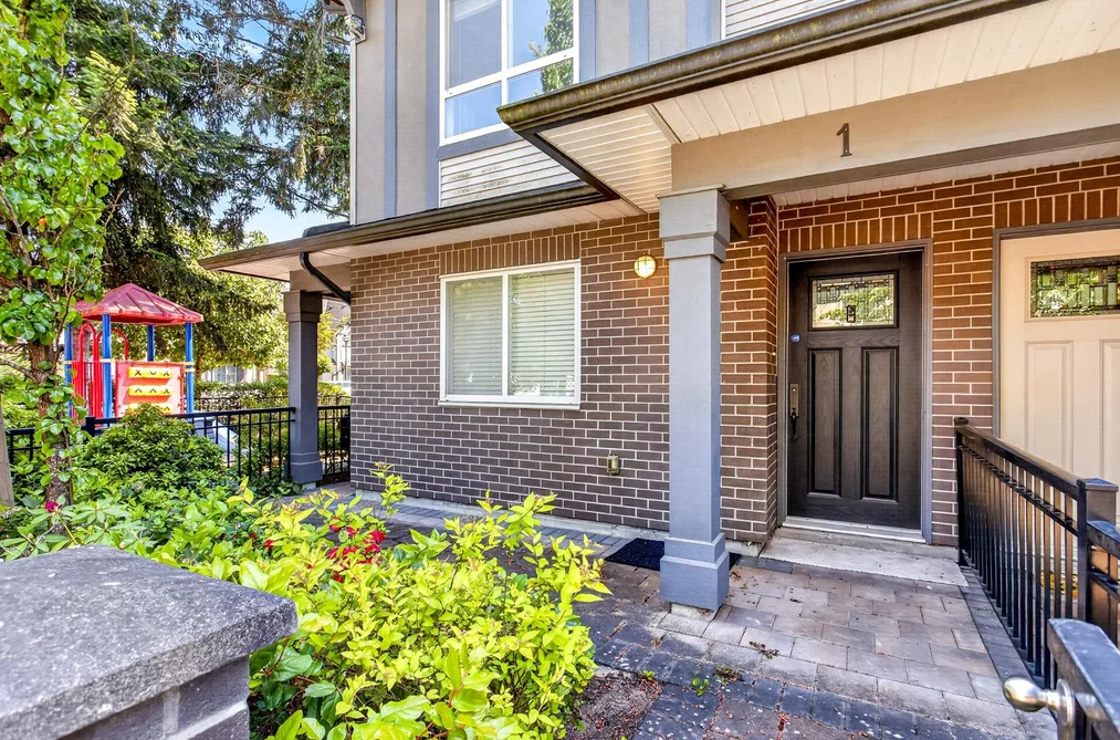 1 7691 BRIDGE STREET, Richmond BC V6Y 2S6, Richmond BC — Residential for Sale - Photo 2