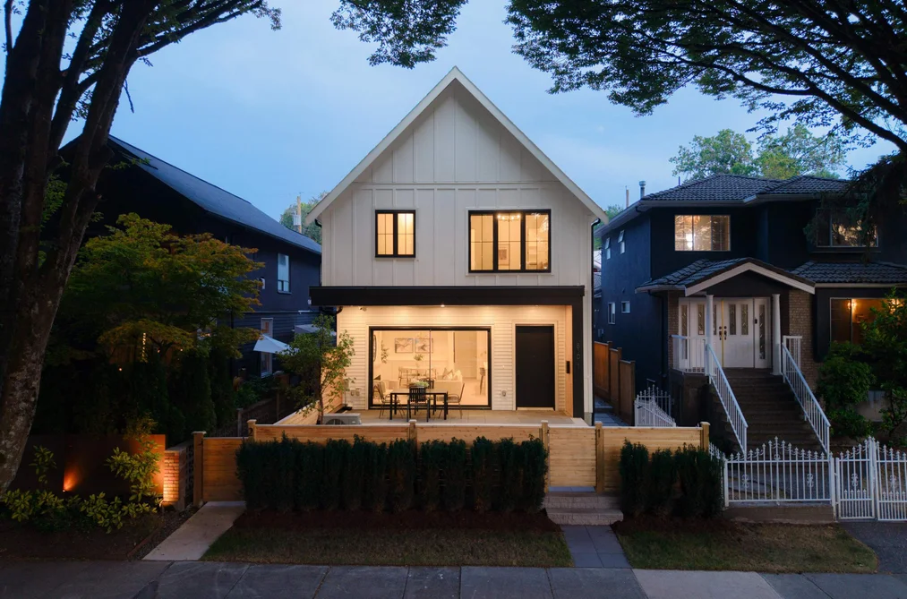 Half Duplex for sale at 1 810 E 22nd Avenue Vancouver British Columbia - MLS: R3150394