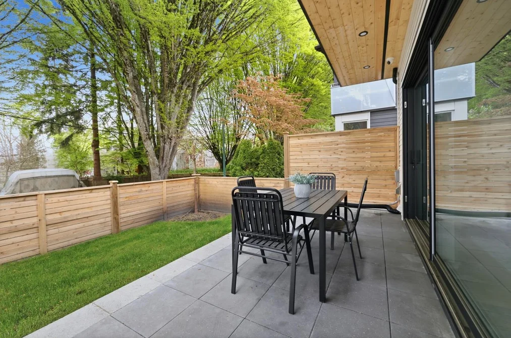 1 810 E 22ND AVENUE, Vancouver BC V5V 1V7, Vancouver BC — Residential for Sale - Photo 2