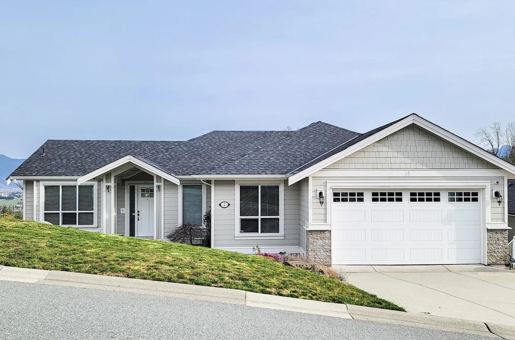 House for sale at 1 8295 Nixon Road Chilliwack British Columbia - MLS: R3107927