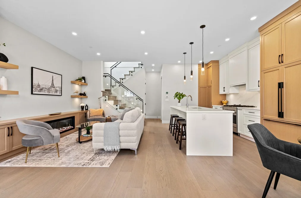 1 8578 CARTIER STREET, Vancouver BC V6P 4T8, Vancouver BC — Residential for Sale - Photo 3