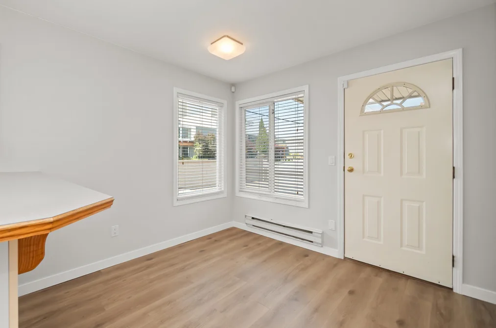 1-9206 Corbould Street, Chilliwack, BC - Townhouse for Sale - Photo 10 of 30 1-9206 Corbould Street, Chilliwack, BC - Townhouse for Sale - Photo 10 of 30