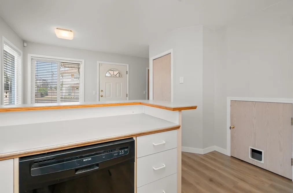1-9206 Corbould Street, Chilliwack, BC - Townhouse for Sale - Photo 7 of 30 1-9206 Corbould Street, Chilliwack, BC - Townhouse for Sale - Photo 7 of 30