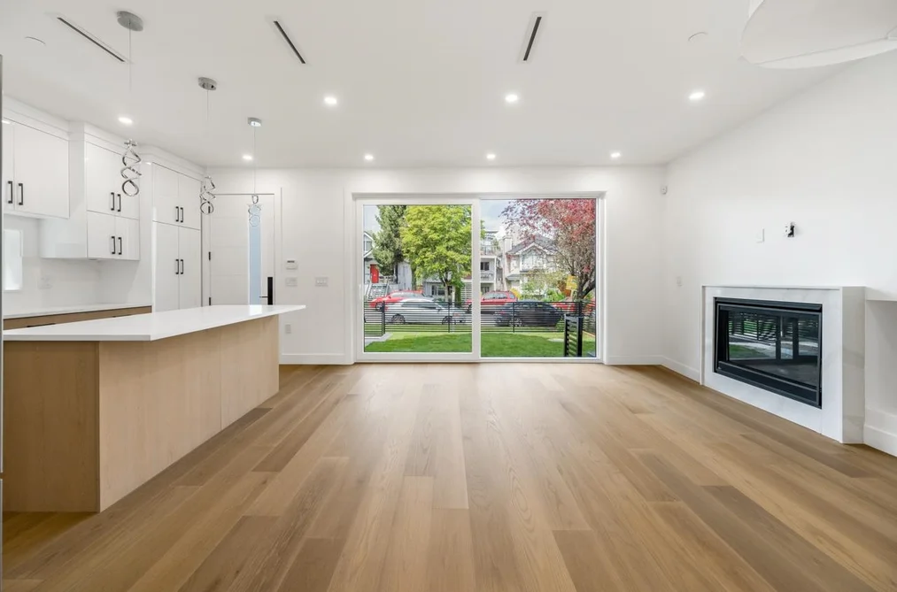 1 950 W 17TH, Vancouver BC V5Z 1V4, Vancouver BC — Residential for Sale - Photo 5
