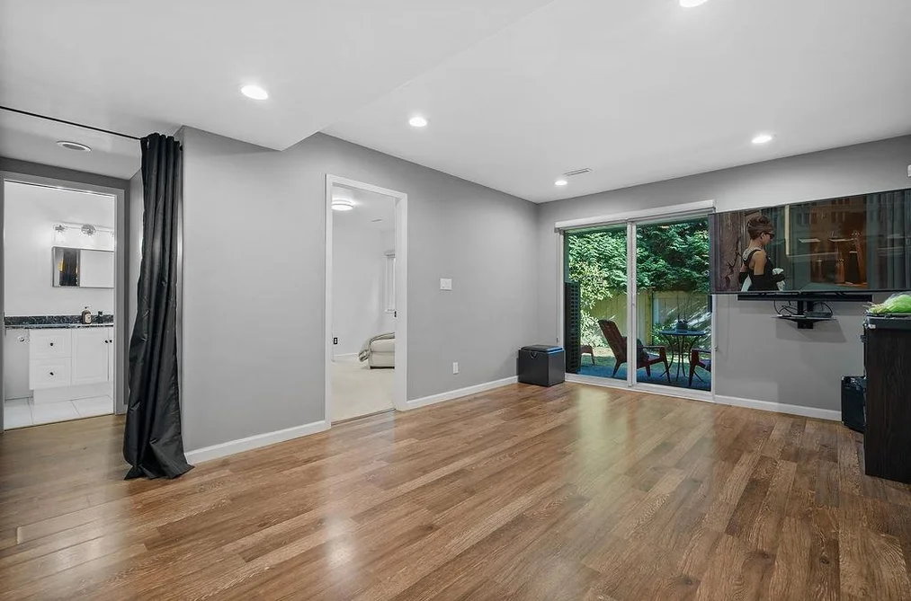10 1 ASPENWOOD DRIVE, Port Moody BC V3H 4X8, Port Moody BC — Residential for Sale — Photo 34 of 40