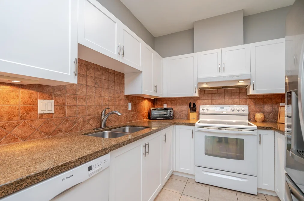 Townhouse for sale at 10 10340 156 Street Surrey British Columbia - MLS: R3111165