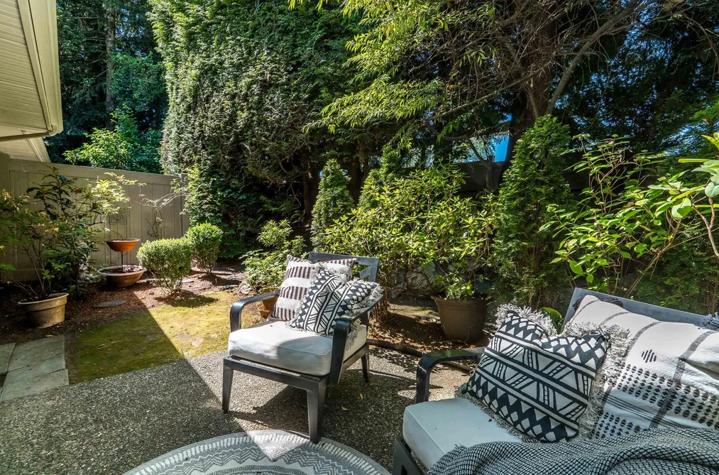 10 15273 24 AVENUE, Surrey BC V4A 2H9, Surrey BC — Residential for Sale - Photo 2