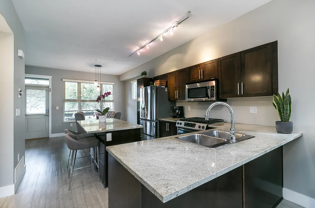 10 20326 68 AVENUE, Langley BC V2Y 0E3, Langley BC — Residential for Sale - Photo 4
