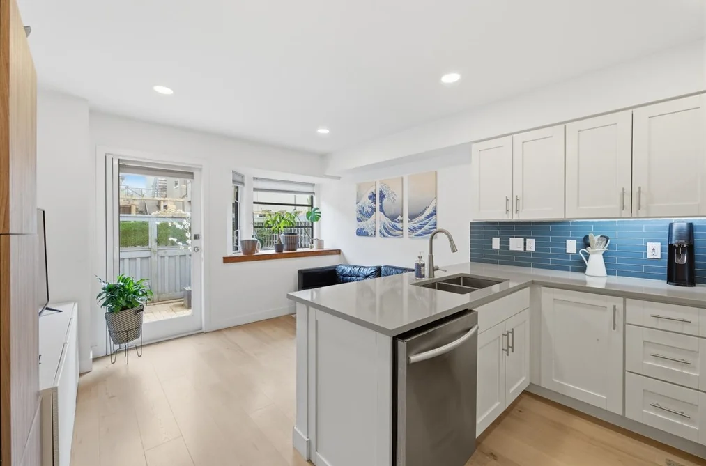 10 2118 EASTERN AVENUE, North Vancouver BC V7L 3G3, North Vancouver BC — Residential for Sale - Photo 5