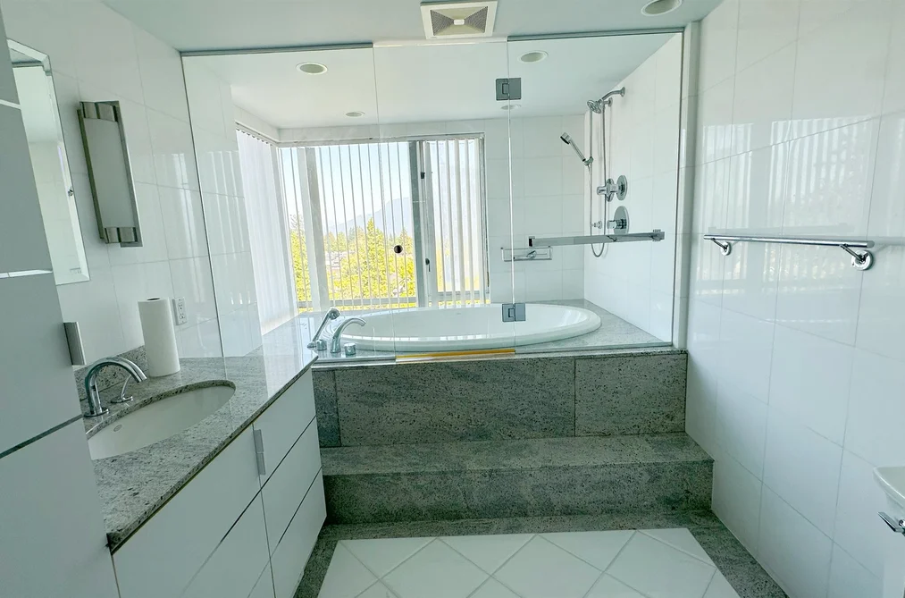 10 2575 TOLMIE STREET, Vancouver BC V6R 4M1, Vancouver BC — Residential for Sale - Photo 7