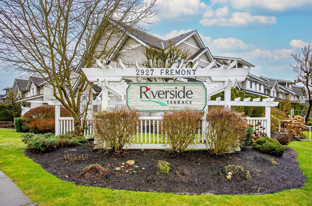 Townhouse for sale at 10 2927 Fremont Street Port Coquitlam British Columbia - MLS: R3081093