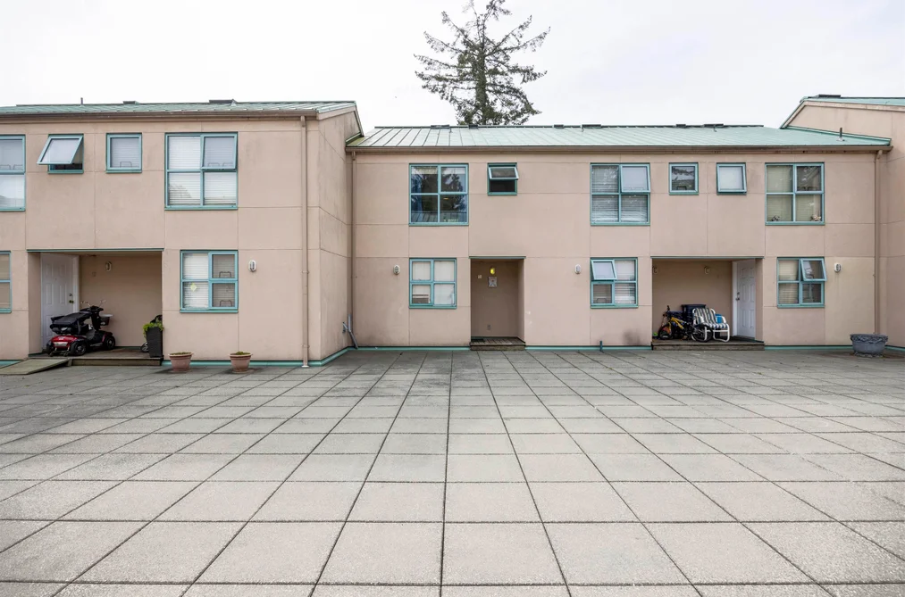Condo for sale at 10 3200 Westwood Street Port Coquitlam British Columbia - MLS: R3108872