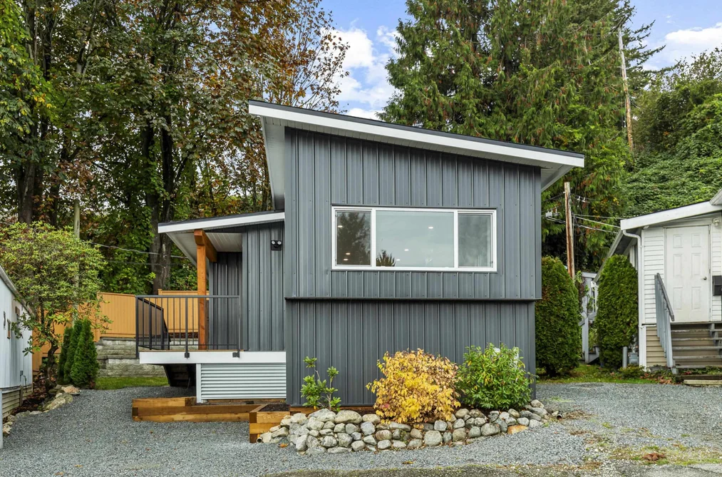 Manufactured Home for sale at 10 34519 Lougheed Highway Mission British Columbia - MLS: R3147745