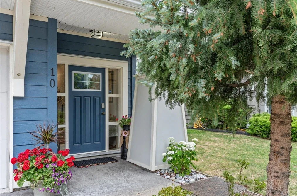 10 45290 SOOWAHLIE CRESCENT, Chilliwack BC V2R 0S6, Chilliwack BC — Residential for Sale — Photo 4 of 37