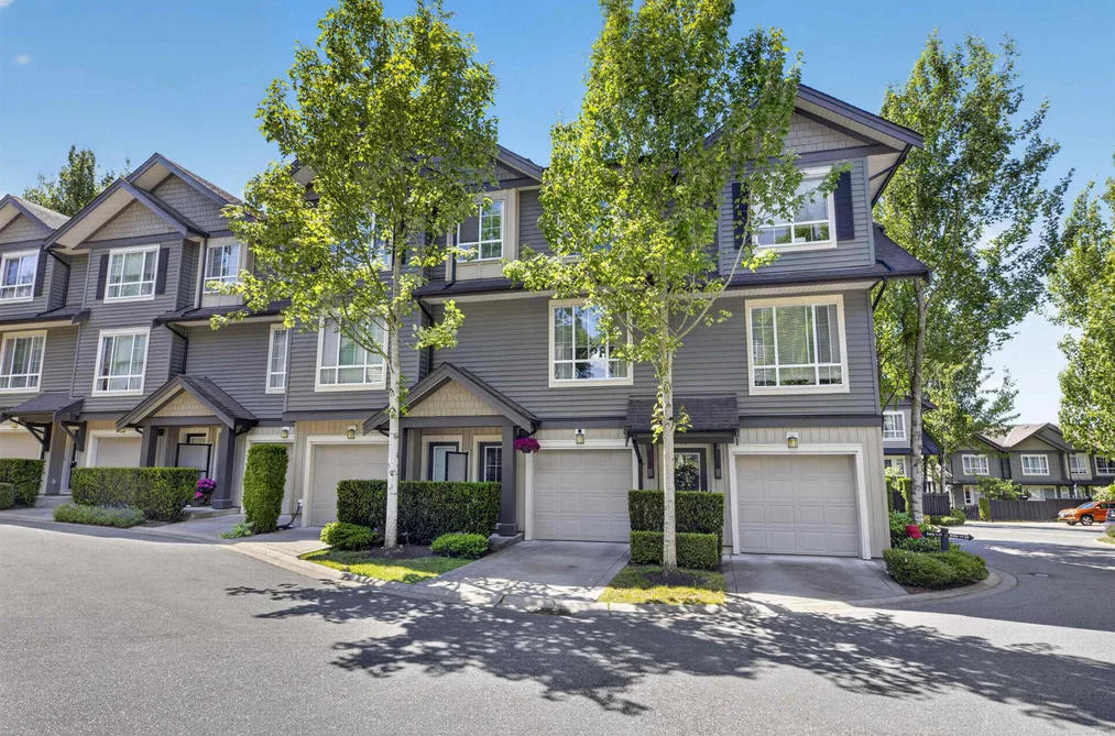 Townhouse for sale at 10 4967 220 Street Langley British Columbia - MLS: R3144478