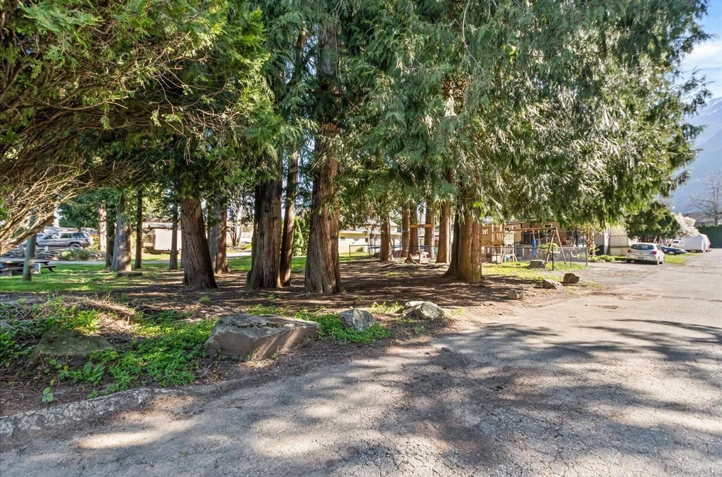 10 52604 YALE ROAD, Rosedale BC V0X 1X1, Rosedale BC — Residential for Sale - Photo 4
