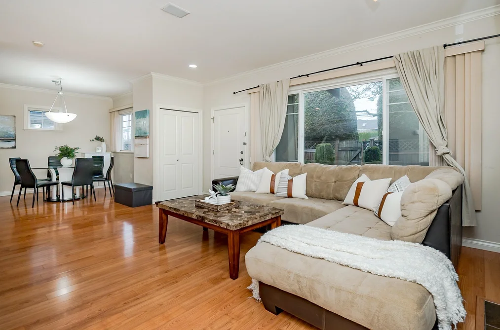 10 7060 BRIDGE STREET, Richmond BC V6Y 2S7, Richmond BC — Residential for Sale - Photo 2