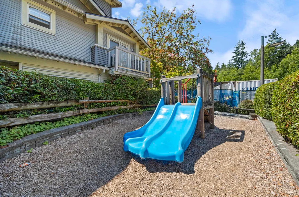 10 7428 SOUTHWYNDE AVENUE, Burnaby, BC — Residential for Sale — Photo 27 of 35