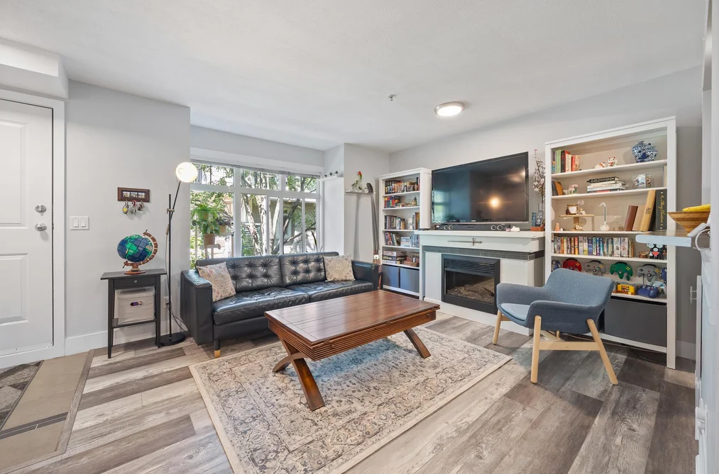 10 7428 SOUTHWYNDE AVENUE, Burnaby, BC — Residential for Sale — Photo 5 of 35