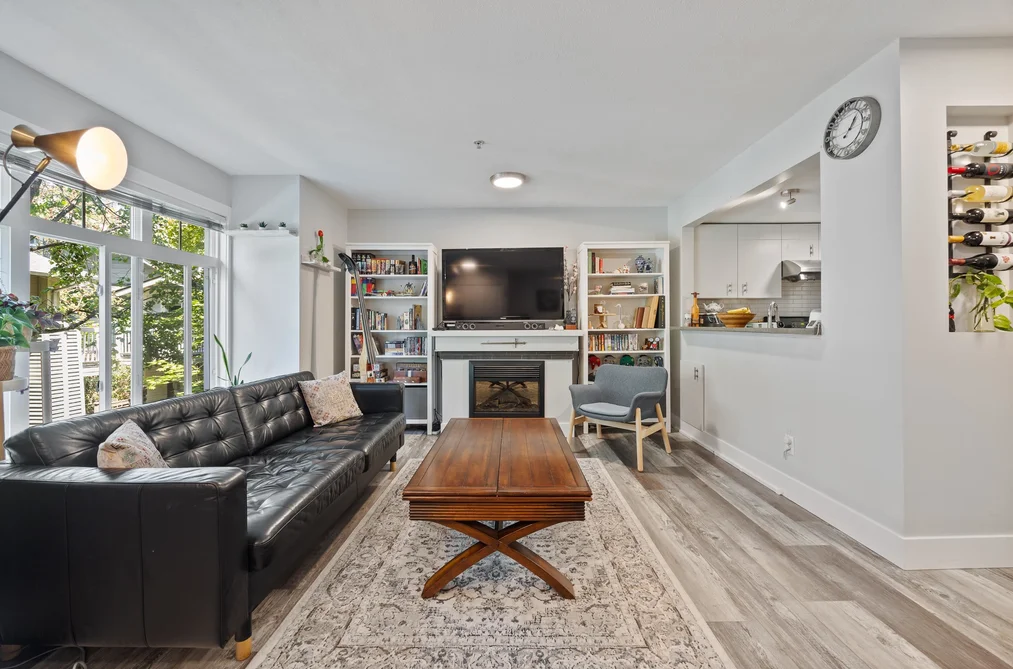 10 7428 SOUTHWYNDE AVENUE, Burnaby, BC — Residential for Sale — Photo 6 of 35