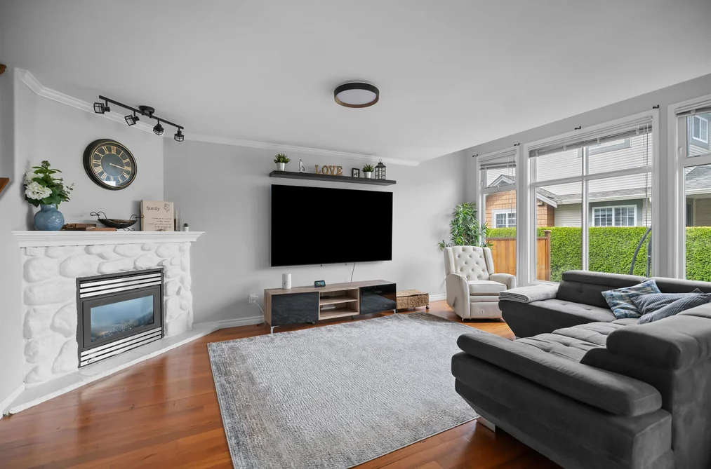 10 7475 GARNET DRIVE, Chilliwack BC V2R 5W7, Chilliwack BC — Residential for Sale - Photo 2