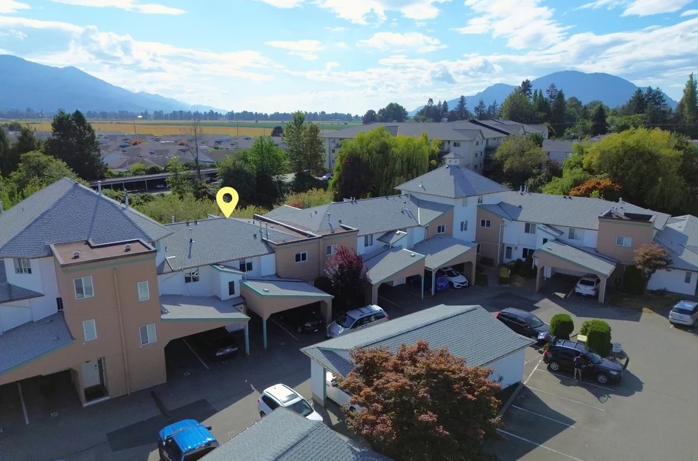 Townhouse for sale at 10 7715 Luckakuck Place Chilliwack British Columbia - MLS: R3166215