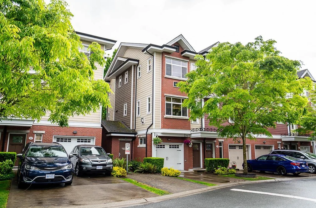 10 8068 207 STREET, Langley BC V2Y 0M9, Langley BC — Residential for Sale - Photo 2